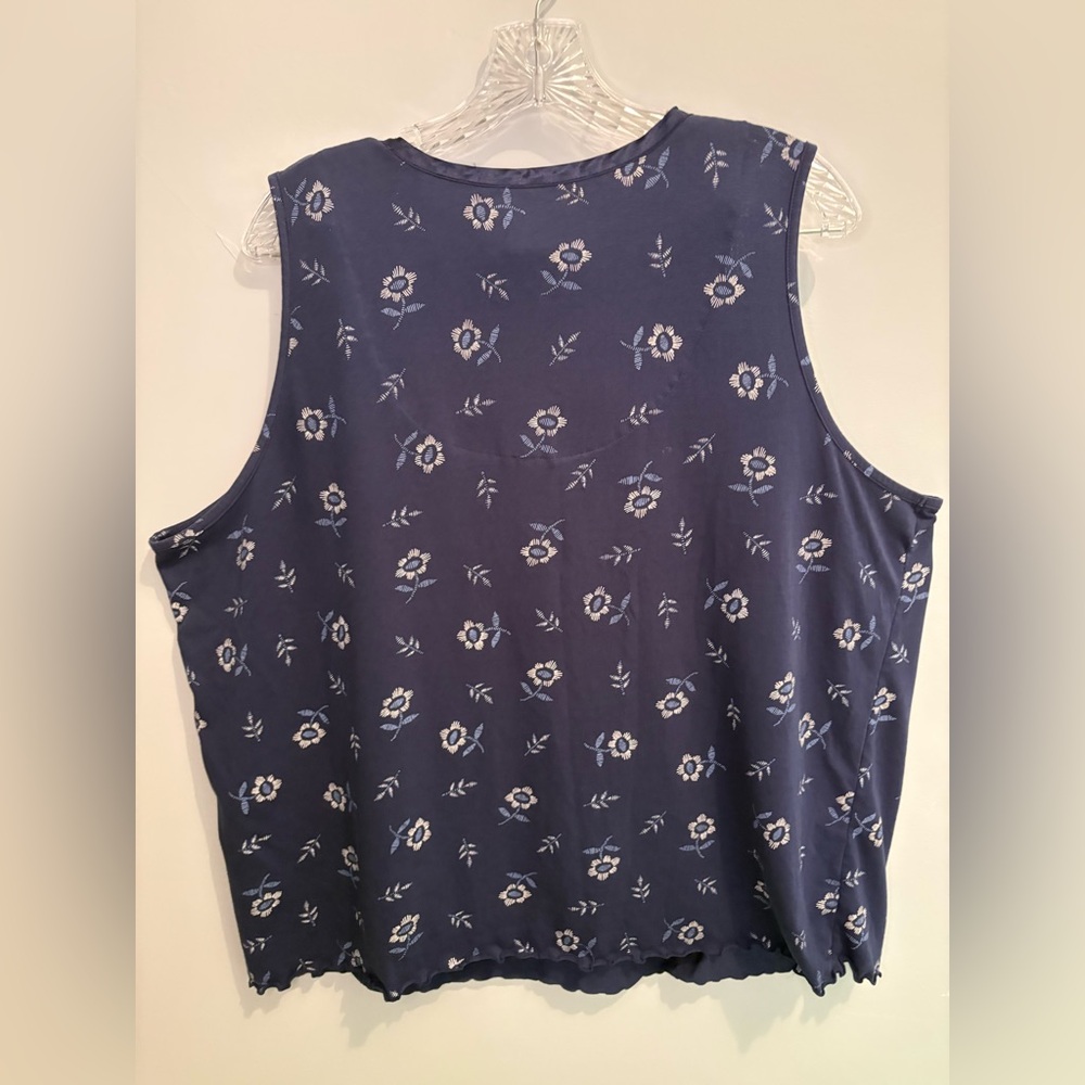Fashion Bug Womenβs Size 22 / 24 Navy Sleeveless Blouse Floral Y2K Rose Satin - Picture 12 of 15
